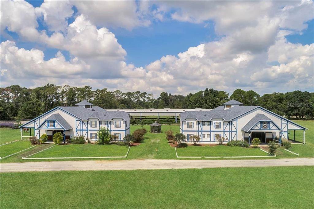 Commercial for Sale at 2121 DRESSAGE COVE Chuluota, Florida 32766 United States