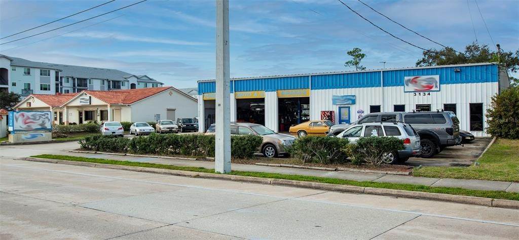 Commercieel voor Verkoop op 3134 S RIDGEWOOD AVENUE South Daytona, Florida 32119 Verenigde Staten