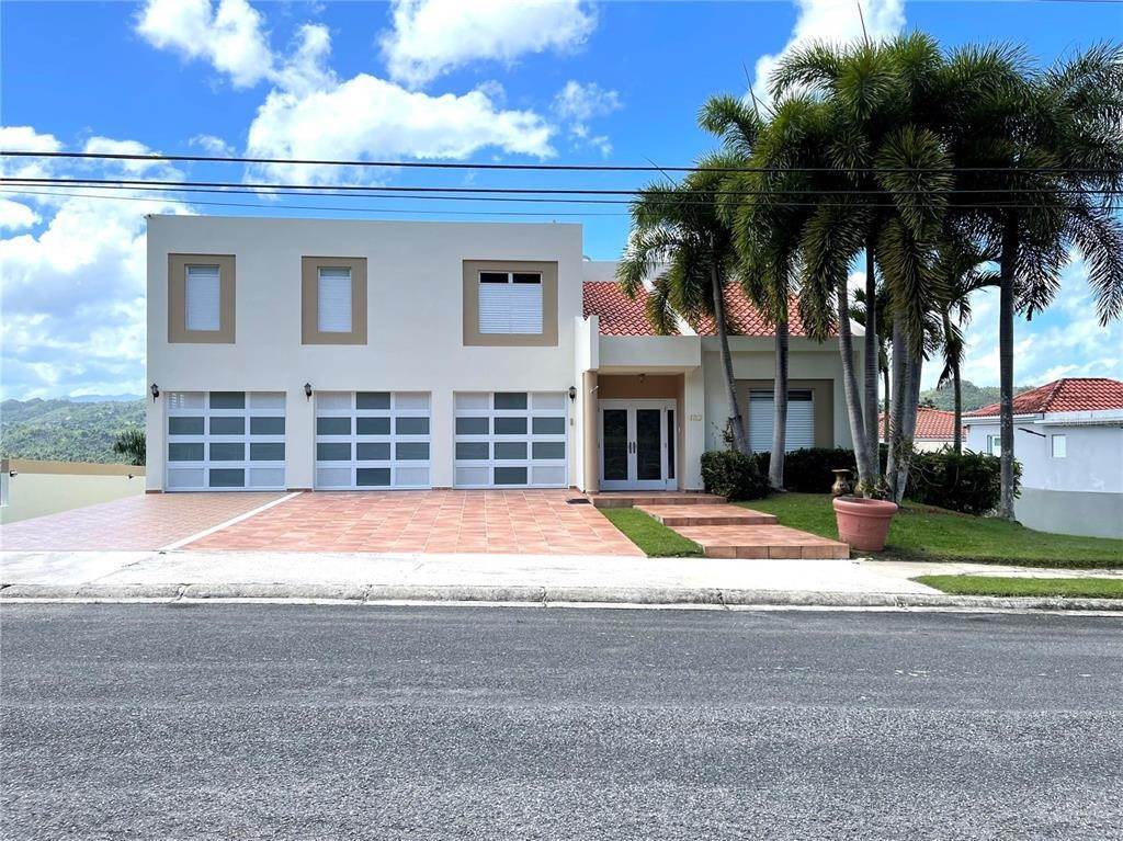 Single Family Homes 為 出售 在 #182 YUISA Manati, 00674 波多黎各