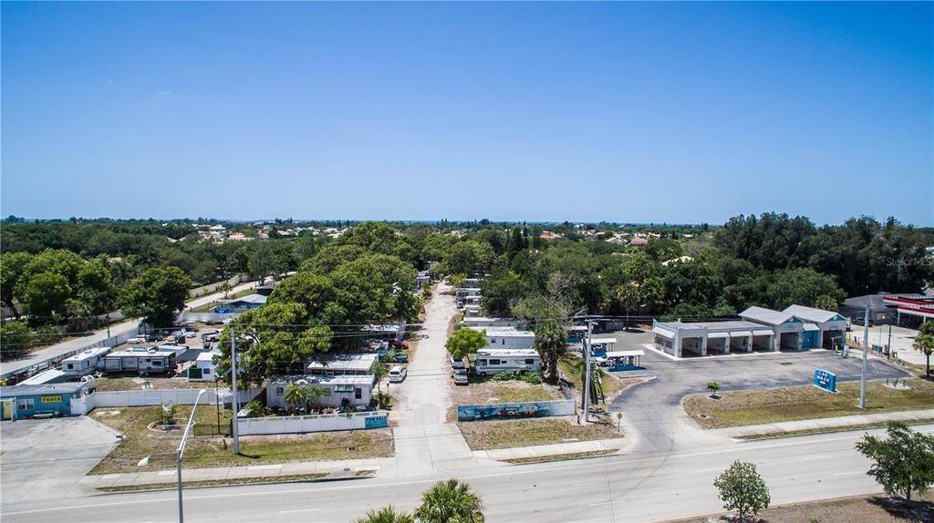 Commercial for Sale at 677 TAMIAMI TRAIL Nokomis, Florida 34275 United States
