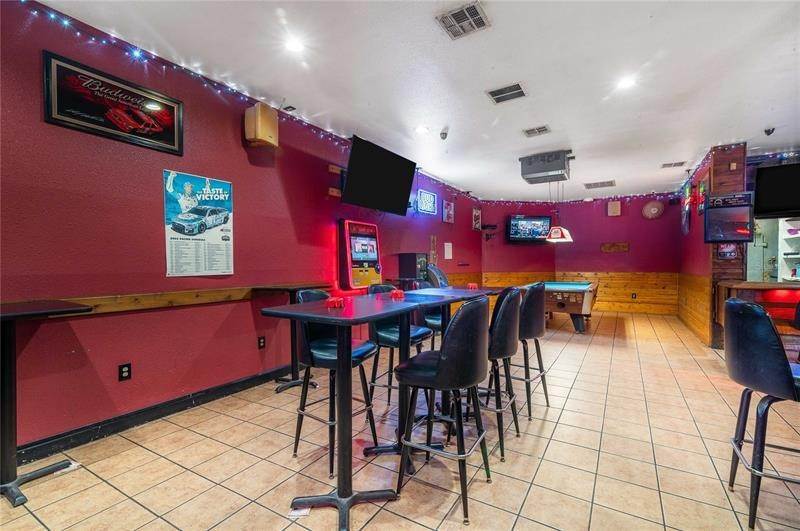 11. Commercial for Sale at 37640 STATE ROAD 54 Zephyrhills, Florida 33542 United States