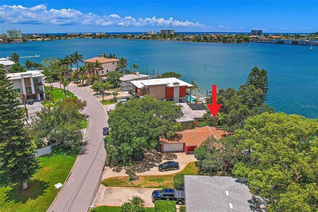 Single Family Homes for Sale at 7156 S SHORE DRIVE South Pasadena, Florida 33707 United States