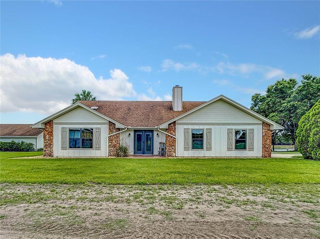 Single Family Homes for Sale at 42544 STATE ROAD 19 Altoona, Florida 32702 United States