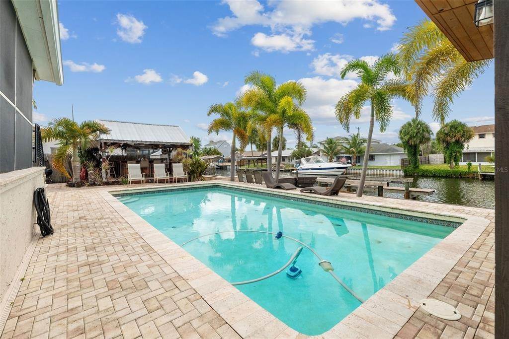 Single Family Homes のために 売買 アット 625 NEEDLE BOULEVARD Merritt Island, フロリダ 32953 アメリカ