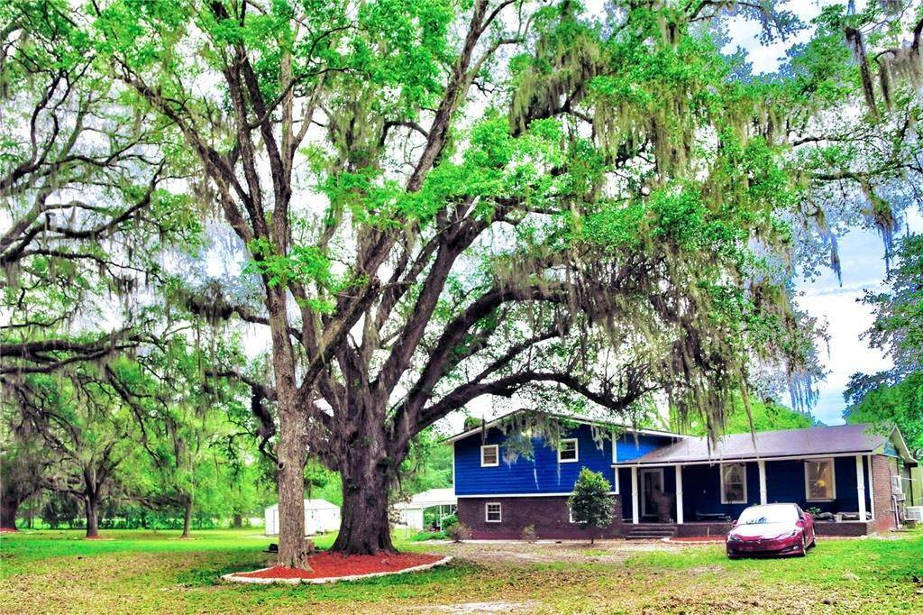 Single Family Homes للـ Sale في 1900 SW BRIM STREET Lake City, Florida 32024 United States
