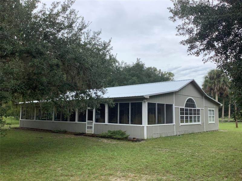 Single Family Homes for Sale at 16308 S COUNTY ROAD 325 Hawthorne, Florida 32640 United States