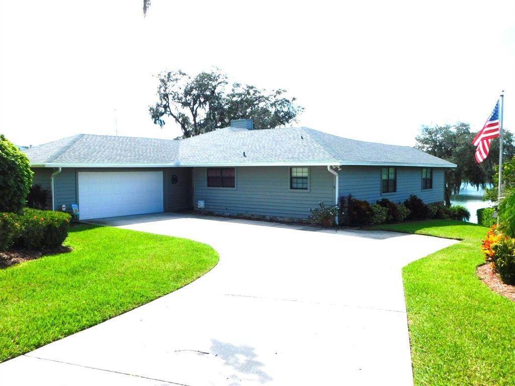 2. Single Family Homes for Sale at 920 GOLDEN BOUGH ROAD Lake Wales, Florida 33898 United States