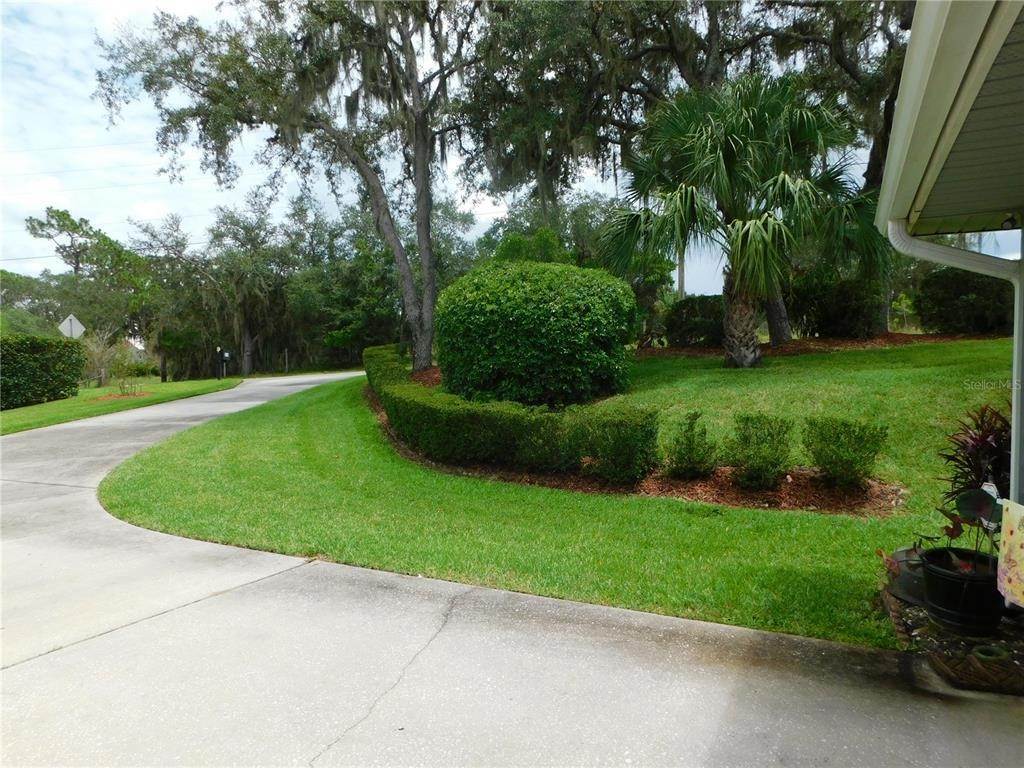 8. Single Family Homes for Sale at 920 GOLDEN BOUGH ROAD Lake Wales, Florida 33898 United States