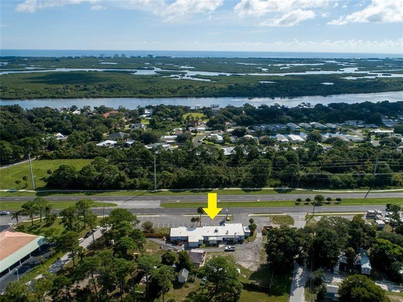 3. Commercial for Sale at 2576 S RIDGEWOOD Edgewater, Florida 32141 United States