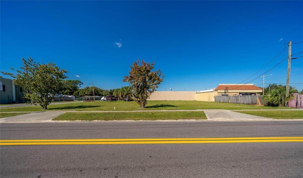 16. Commercial for Sale at 1018 ORANGE STREET Titusville, Florida 32796 United States
