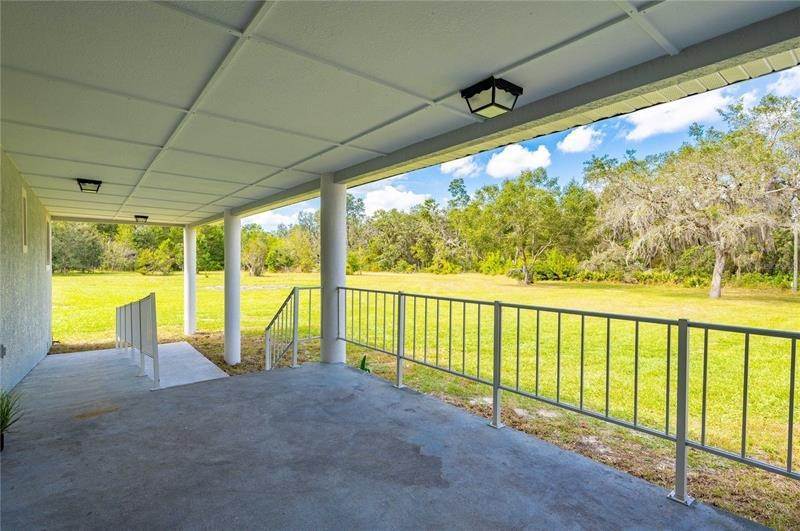 11. Single Family Homes for Sale at 2160 BATTEN ROAD Brooksville, Florida 34602 United States