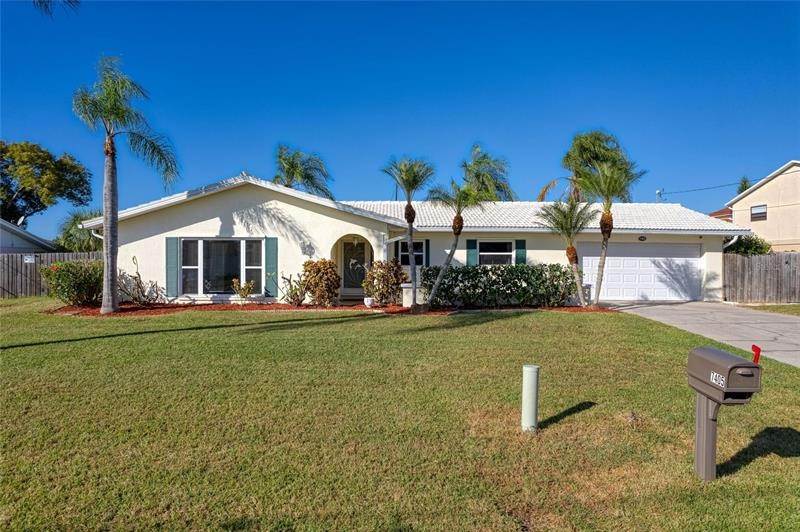 1. Single Family Homes for Sale at 7405 HATTERAS DRIVE Hudson, Florida 34667 United States