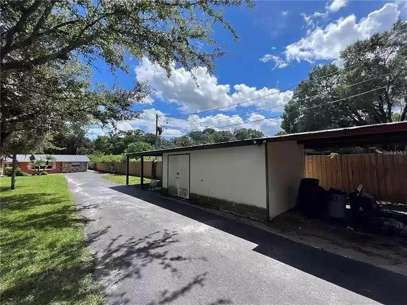 2. Single Family Homes for Sale at 2926 WILSON ROAD Land O' Lakes, Florida 34638 United States
