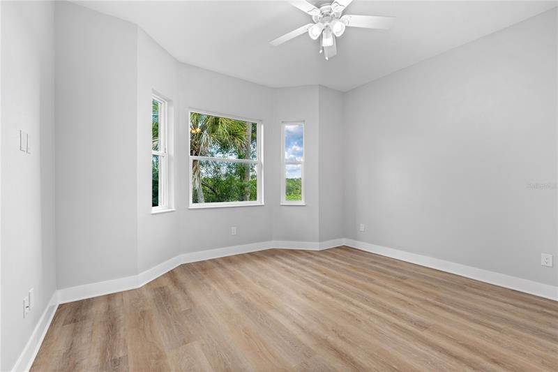 17. Single Family Homes for Sale at 3005 7TH AVENUE CIRCLE Bradenton, Florida 34208 United States