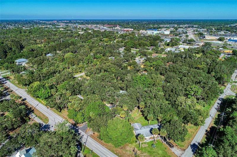 11. Residential Income for Sale at 23072 BAYSHORE ROAD Port Charlotte, Florida 33980 United States