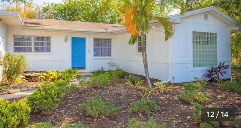 1. Single Family Homes for Sale at 1840 GLENGARY STREET Sarasota, Florida 34231 United States