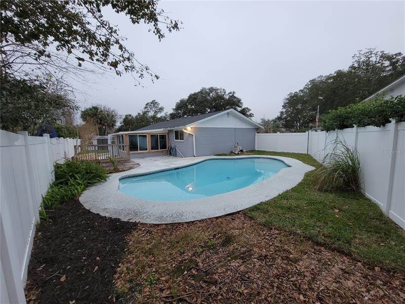 9. Single Family Homes for Sale at 1440 REPUBLIC DRIVE Jacksonville Beach, Florida 32250 United States