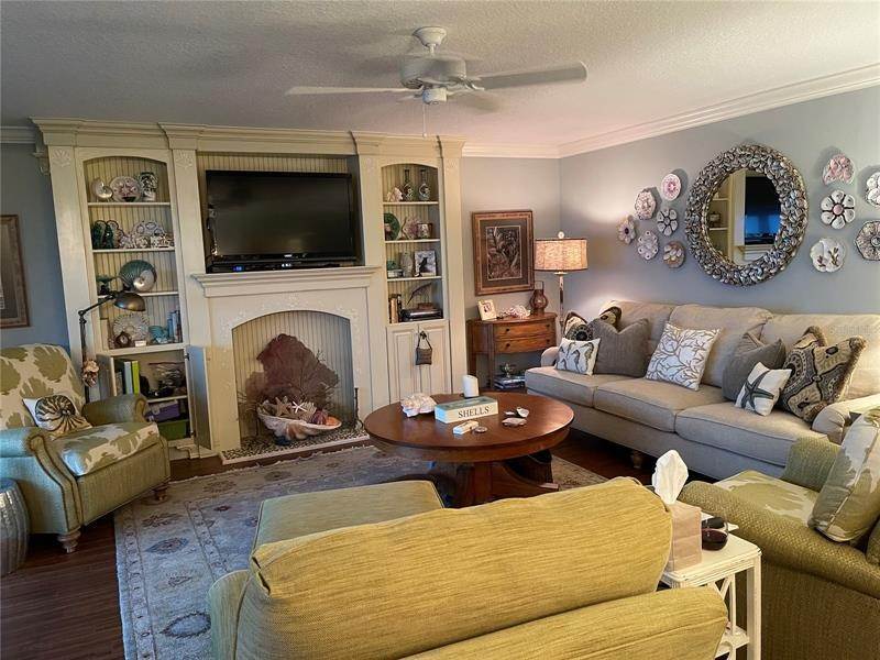 7. Single Family Homes for Sale at 4501 S ATLANTIC AVENUE 124 New Smyrna Beach, Florida 32169 United States