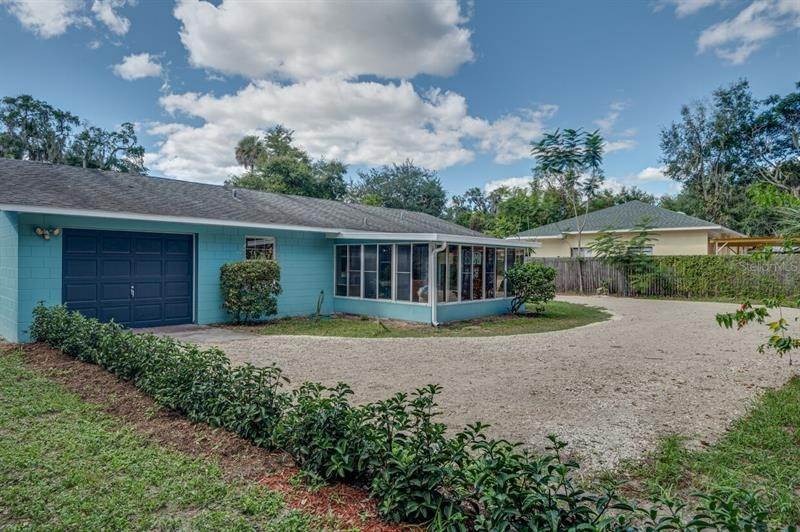 2. Residential Income for Sale at 330 S HIGHLAND STREET Mount Dora, Florida 32757 United States