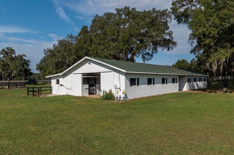 Single Family Homes for Sale at 11250 SW 140TH AVENUE Dunnellon, Florida 34432 United States