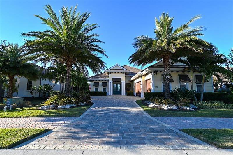 Single Family Homes for Sale at 7216 PRESTBURY CIRCLE Bradenton, Florida 34202 United States