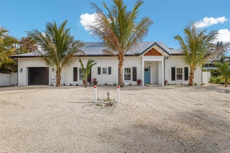 2. Single Family Homes for Sale at 305 73RD STREET 305 73RD STREET Holmes Beach, Florida 34217 United States