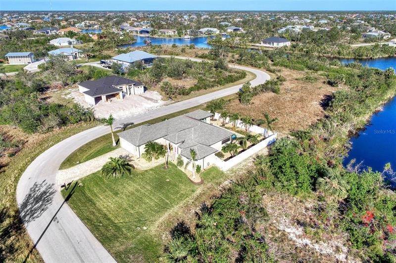 7. Single Family Homes for Sale at 15246 ALTURA ROAD Port Charlotte, Florida 33981 United States