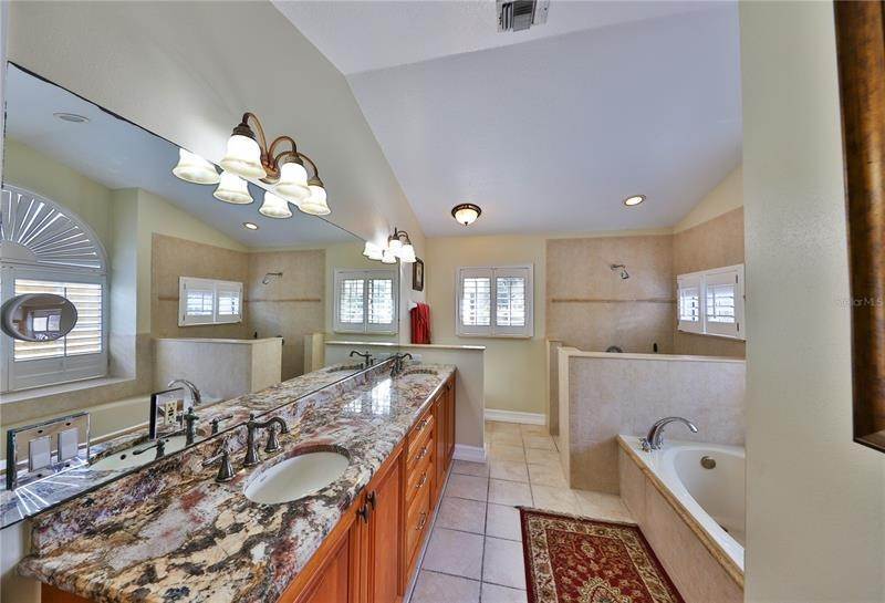 18. Single Family Homes for Sale at 2472 RIVER TREE CIRCLE Sanford, Florida 32771 United States