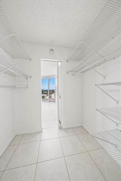 19. Single Family Homes for Sale at 2225 HIGHWAY A1A 501 Indian Harbour Beach, Florida 32937 United States