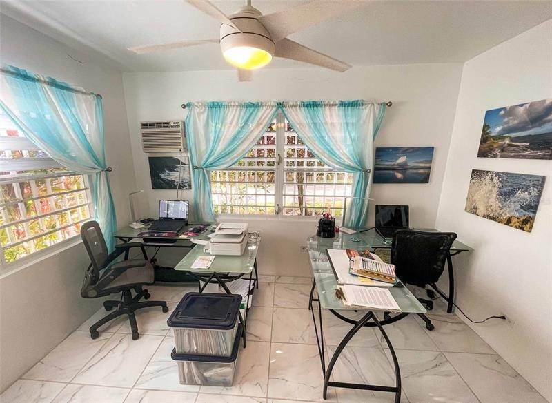 18. Single Family Homes for Sale at 55 SERRANO HILLS Vieques, 00765 Puerto Rico