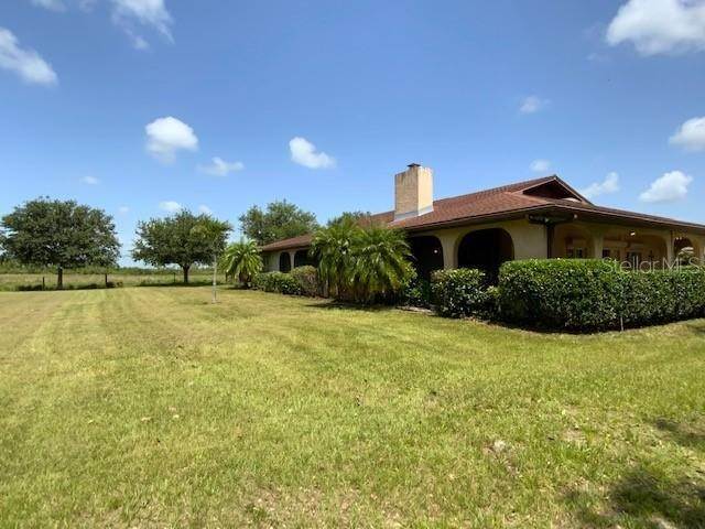 11. Single Family Homes for Sale at 11805 NE 120TH STREET Okeechobee, Florida 34972 United States