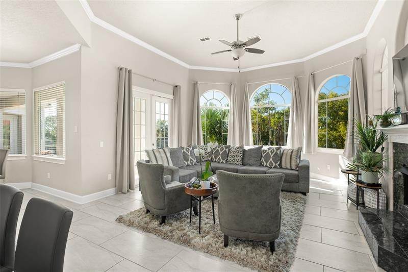15. Single Family Homes for Sale at 3126 SEIGNEURY DRIVE Windermere, Florida 34786 United States