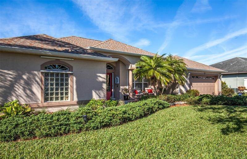 5. Single Family Homes for Sale at 44 MEDALIST COURT Rotonda West, Florida 33947 United States