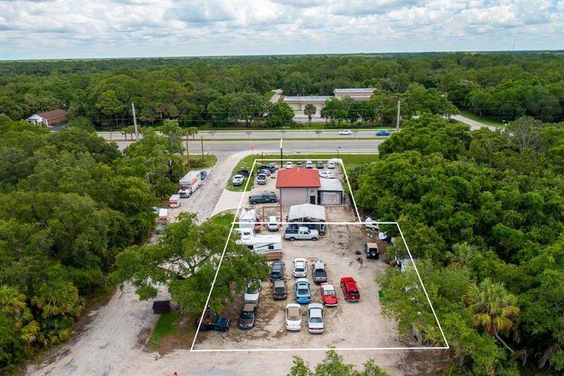 6. Commercial for Sale at 647 TAMIAMI TRAIL Port Charlotte, Florida 33953 United States