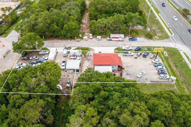 8. Commercial for Sale at 647 TAMIAMI TRAIL Port Charlotte, Florida 33953 United States