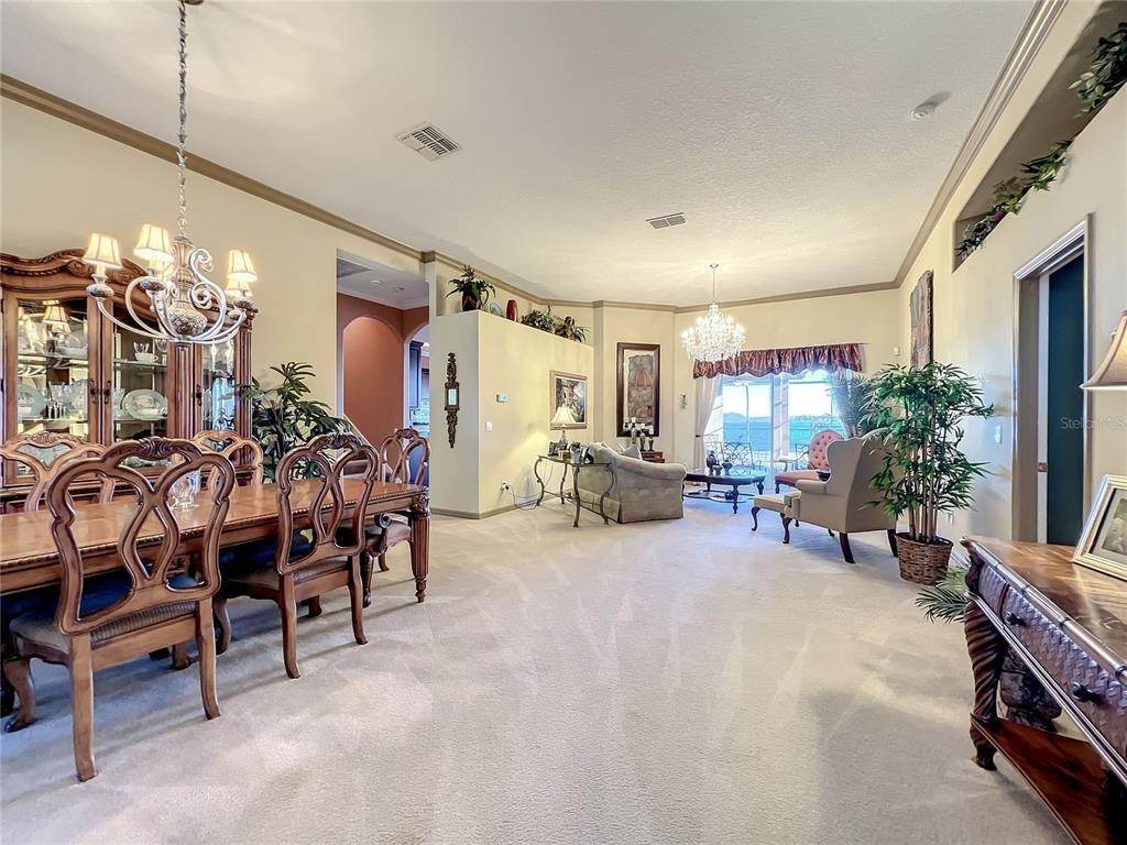 14. Single Family Homes for Sale at 2057 BLACK LAKE BOULEVARD Winter Garden, Florida 34787 United States