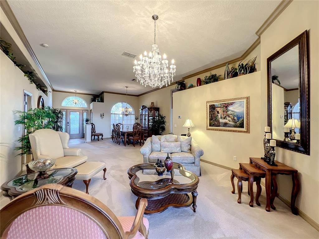 19. Single Family Homes for Sale at 2057 BLACK LAKE BOULEVARD Winter Garden, Florida 34787 United States