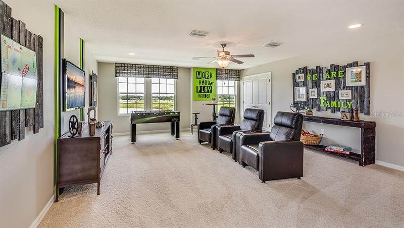 13. Single Family Homes for Sale at 3813 LIVELY CORAL PLACE Bradenton, Florida 34208 United States
