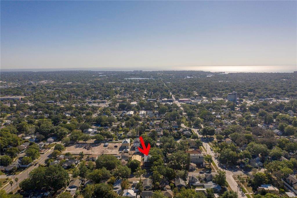 7. Single Family Homes for Sale at 2837 13TH STREET St. Petersburg, Florida 33704 United States