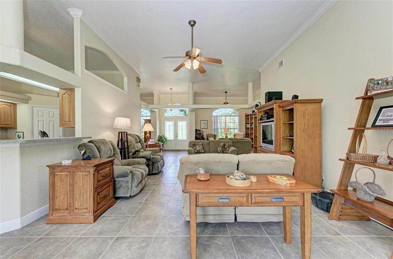 19. Single Family Homes for Sale at 10174 SW COUNTY ROAD 769 Arcadia, Florida 34269 United States