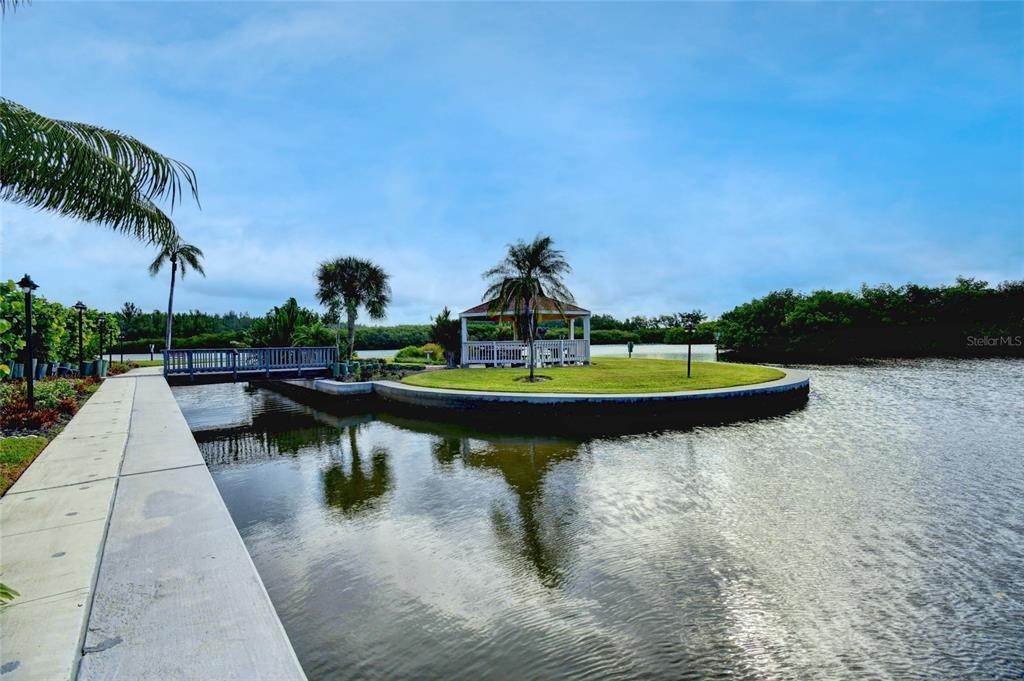 9. Single Family Homes for Sale at 9397 MIDNIGHT PASS ROAD 405 Sarasota, Florida 34242 United States