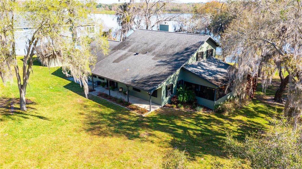 Single Family Homes for Sale at 4238 S BLUFF LAKE ROAD Mascotte, Florida 34753 United States