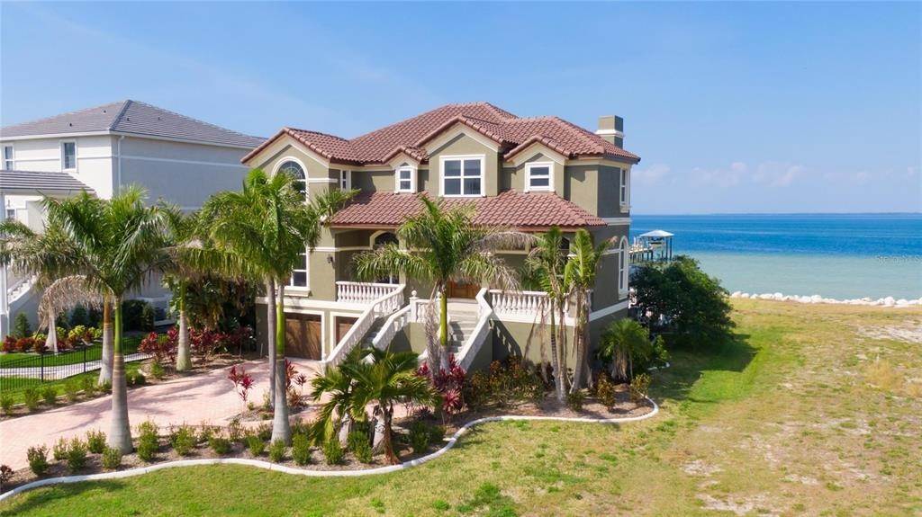 Single Family Homes for Sale at 6716 SURFSIDE BOULEVARD Apollo Beach, Florida 33572 United States