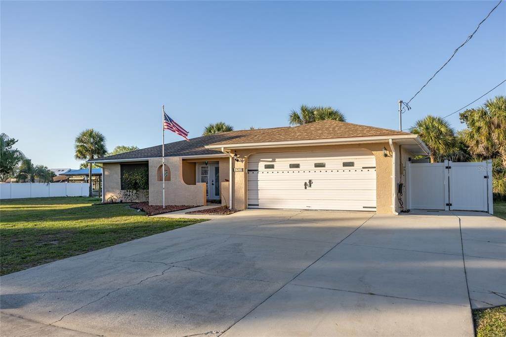 Single Family Homes for Sale at 11691 W SUNNYBROOK COURT Crystal River, Florida 34429 United States
