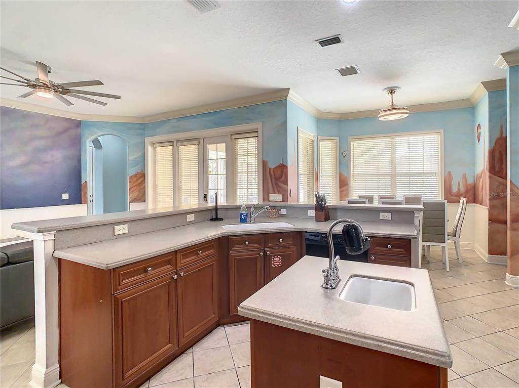 20. Single Family Homes for Sale at 7548 GATHERING DRIVE Reunion, Florida 34747 United States