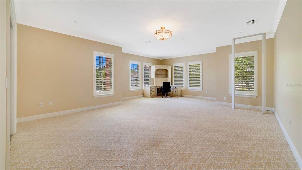 12. Single Family Homes for Sale at 102 S VIRGINIA AVENUE 110 Winter Park, Florida 32789 United States
