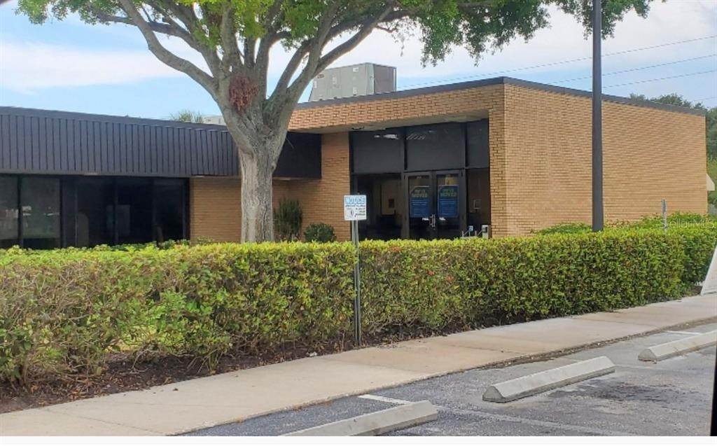 1. Commercial for Sale at 2615 57TH AVENUE Bradenton, Florida 34207 United States