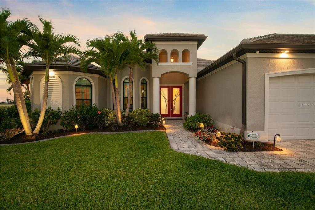 8. Single Family Homes for Sale at 2346 NW 39th AVENUE Cape Coral, Florida 33993 United States