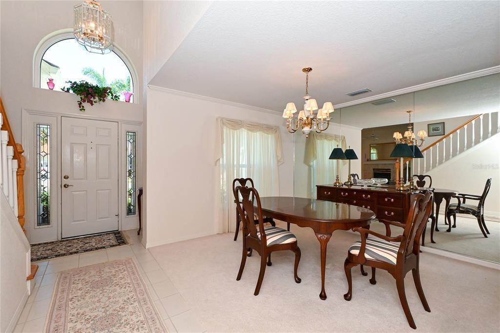 9. Single Family Homes for Sale at 4810 SWEETMEADOW CIRCLE Sarasota, Florida 34238 United States