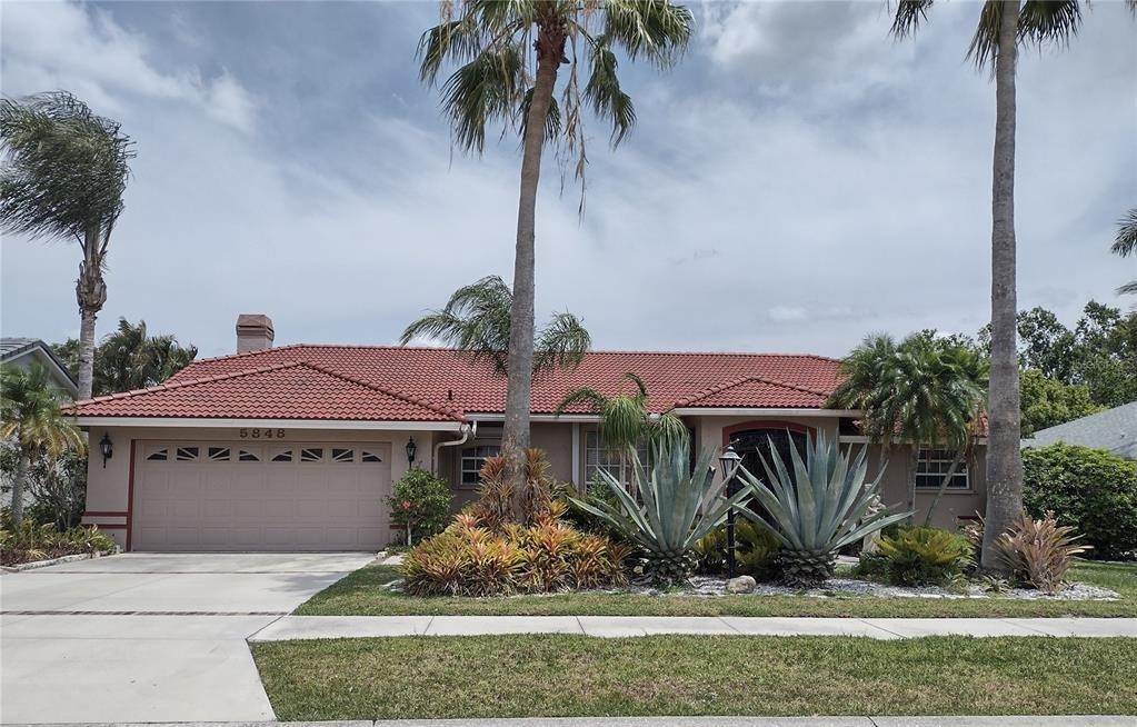 Single Family Homes for Sale at 5848 SANDY POINTE DRIVE Sarasota, Florida 34233 United States